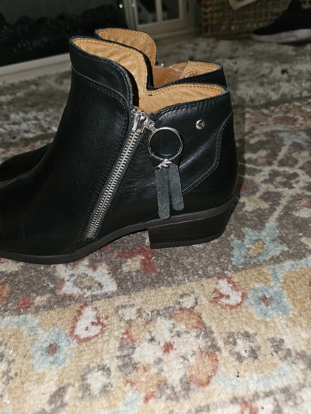 PIKOLINOS 'Daroca' Gorgeous Black Zip Ankle Boots Size 10.5-11/41 Pre-owned!